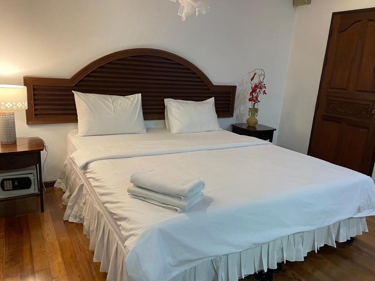 Nawaporn Place Пхукет Экстерьер фото