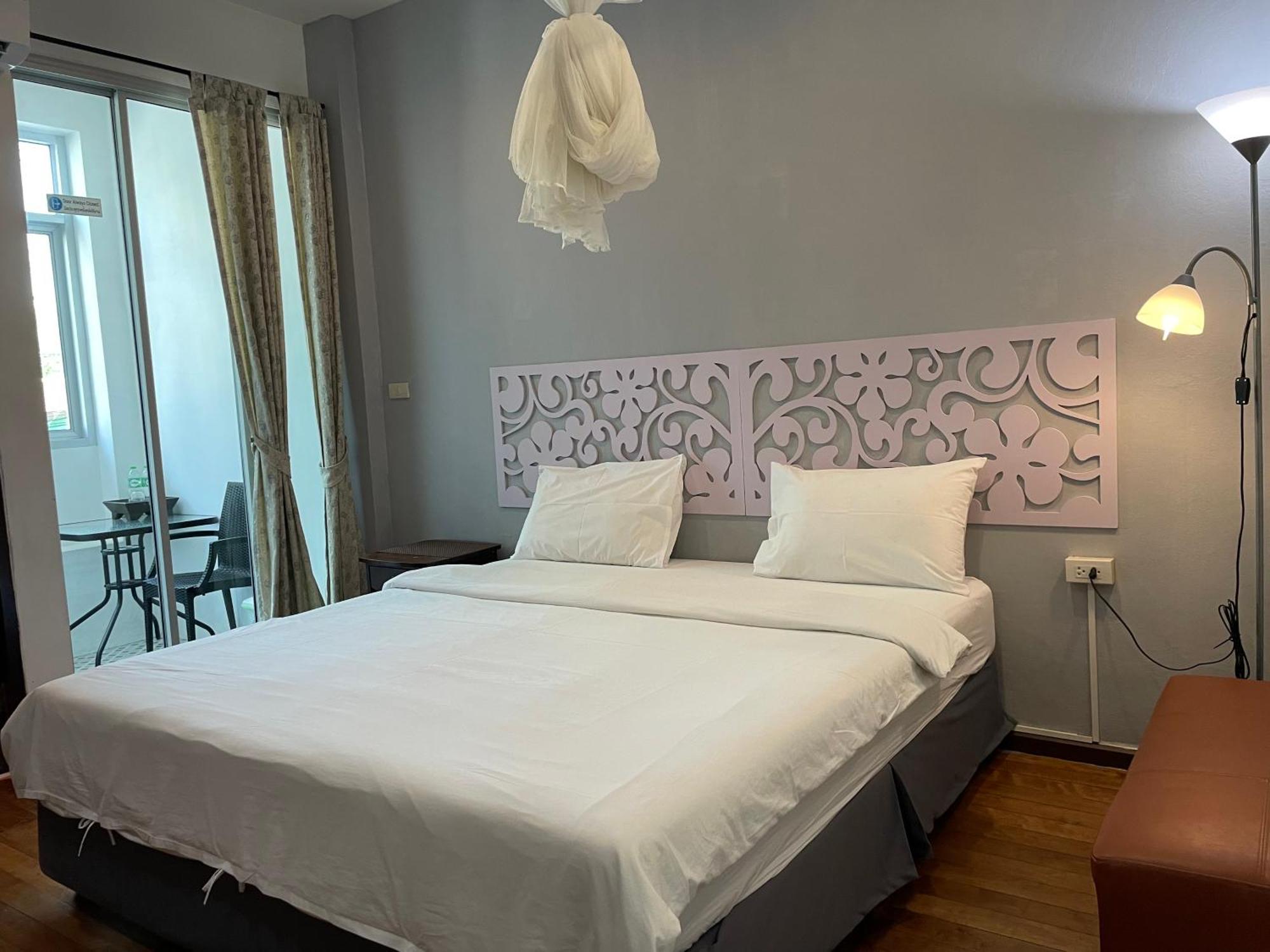 Nawaporn Place Пхукет Экстерьер фото